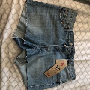 Brand New with tags Levi’s 501 Shorts